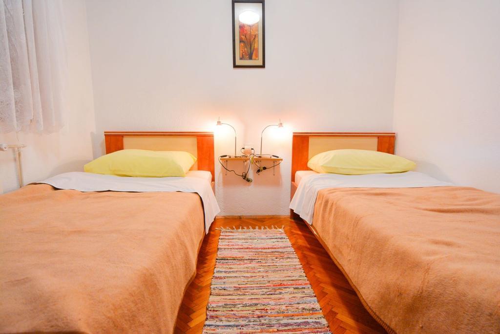 Korana Apartment Slunj Quarto foto